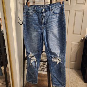 High Waisted Mom Jean